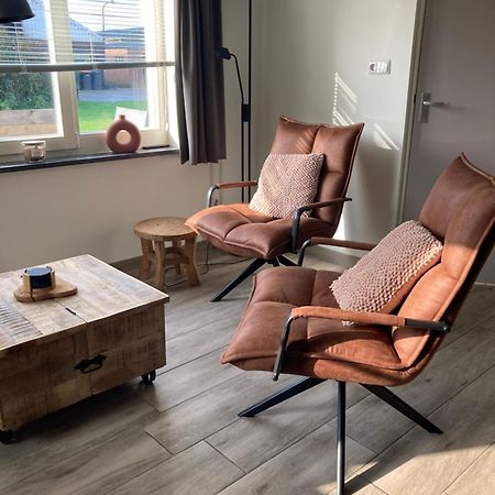 Bungalow Op Bedrijf Met Melkkoeien De Cocksdorp  Exteriér fotografie